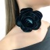 Zümrüt Saten Gül Choker Kolye - Çiçek Choker Süet Tasma Kolye