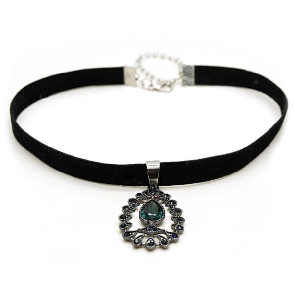 Modern Tarz Uçlu Süet Tasma Choker Kolye