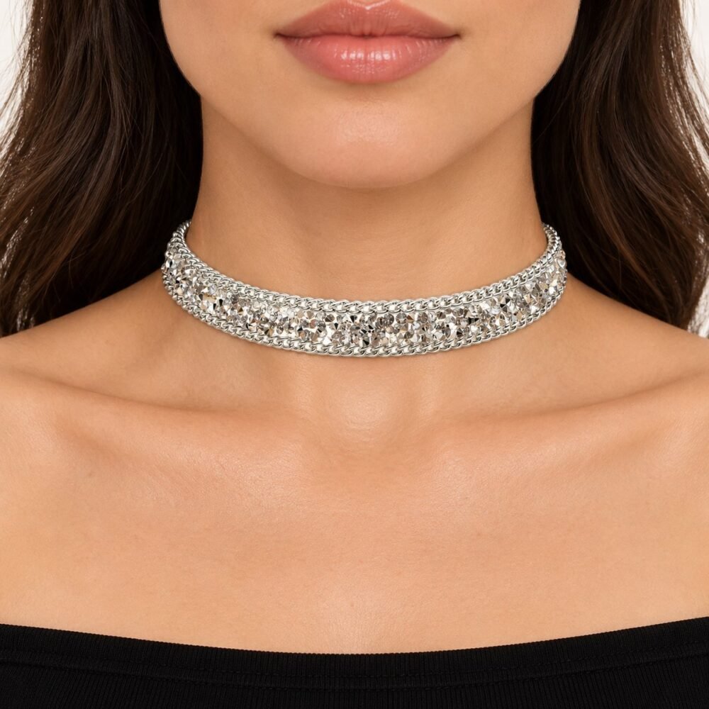 Yılbaşı Tasarım Kristal Choker Kolye – boyunda önden görünüm